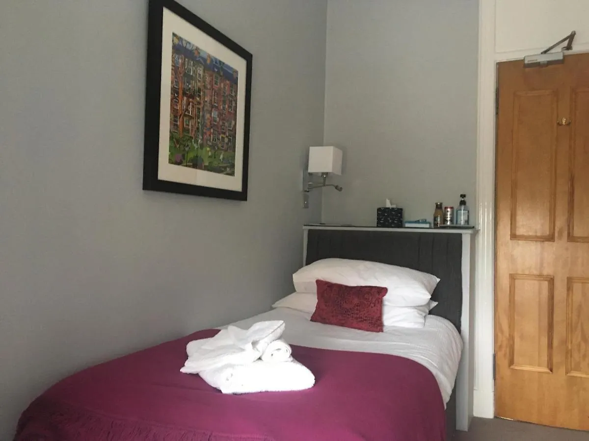 The Conifers Guest House Edinburgh
